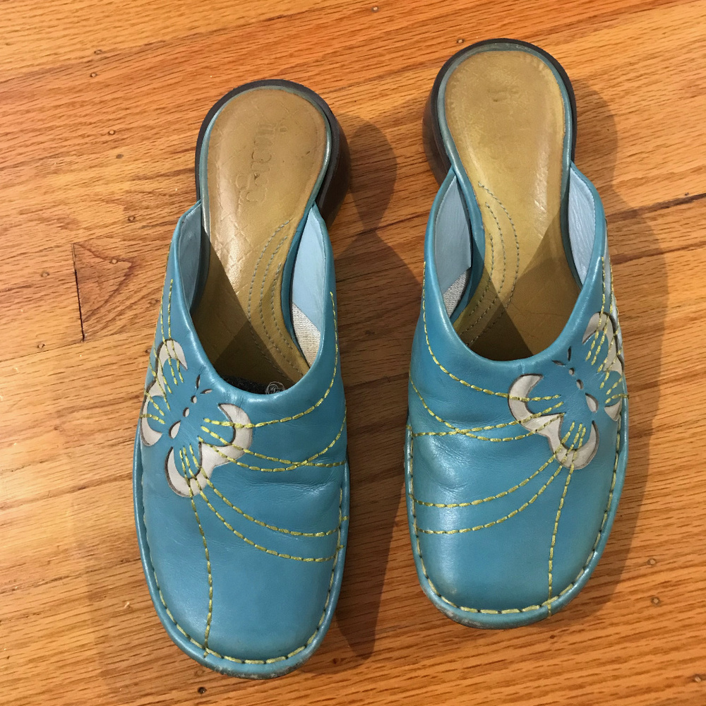 Indigo by Clarks Mules Butterfly Blue